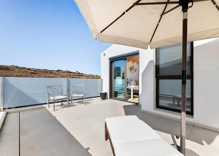 Nyaraló La Tabaiba- Bright Open Spaces, Private & Heated Pool *