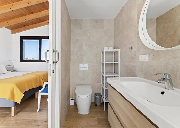 Nyaraló La Tabaiba- Bright Open Spaces, Private & Heated Pool La Oliva